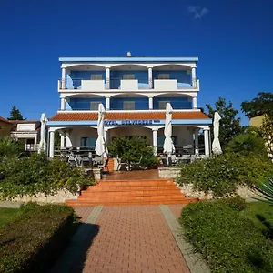 3* Szálloda Belvedere
